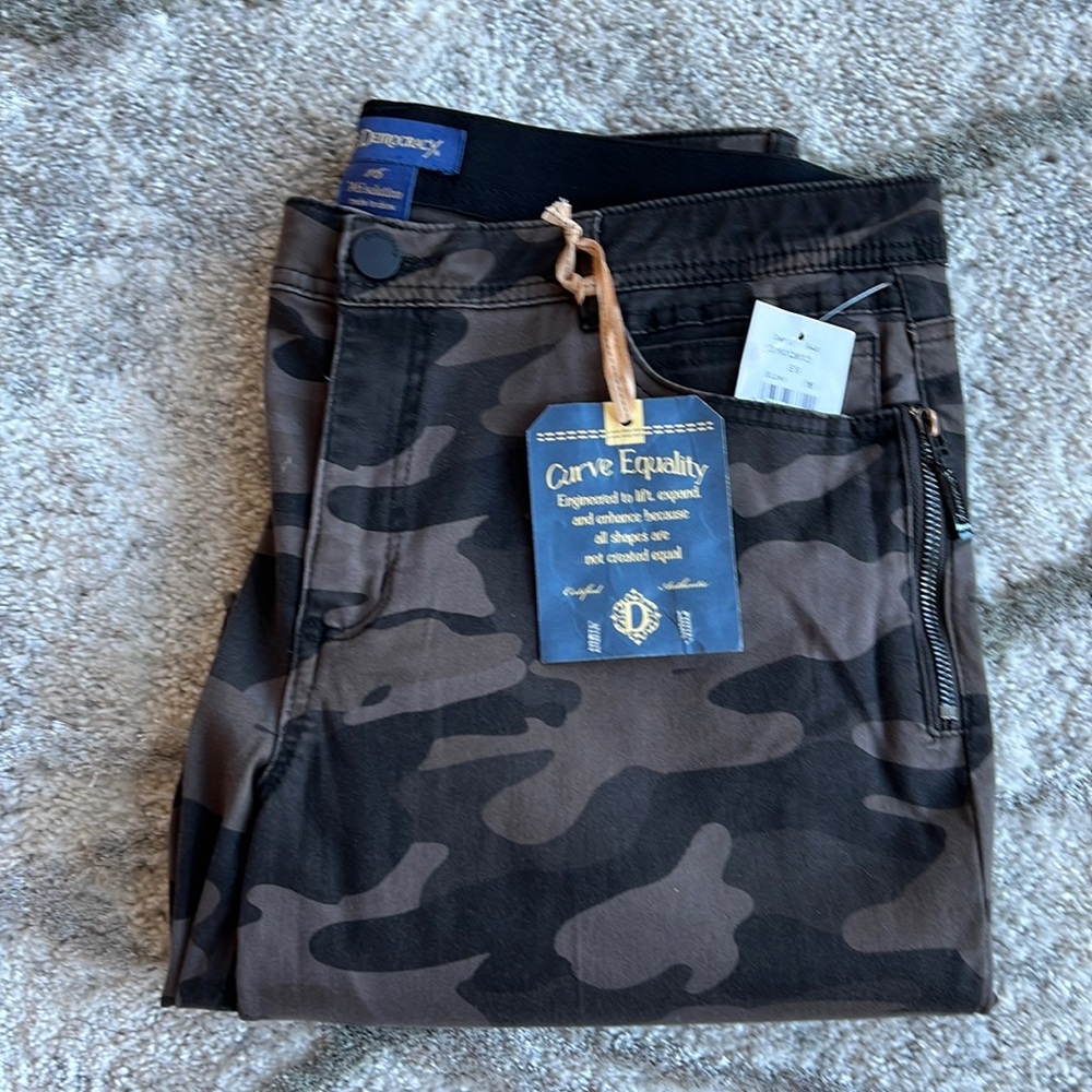 Democracy Size 16 Ab SolutionVintage Skinny Camo Jeans NWT